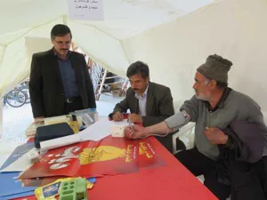برپایی چادر غربالگری فشار خون و دیابت بمناسبت هفته سلامت و کمپین کاهش مصرف قند و نمک